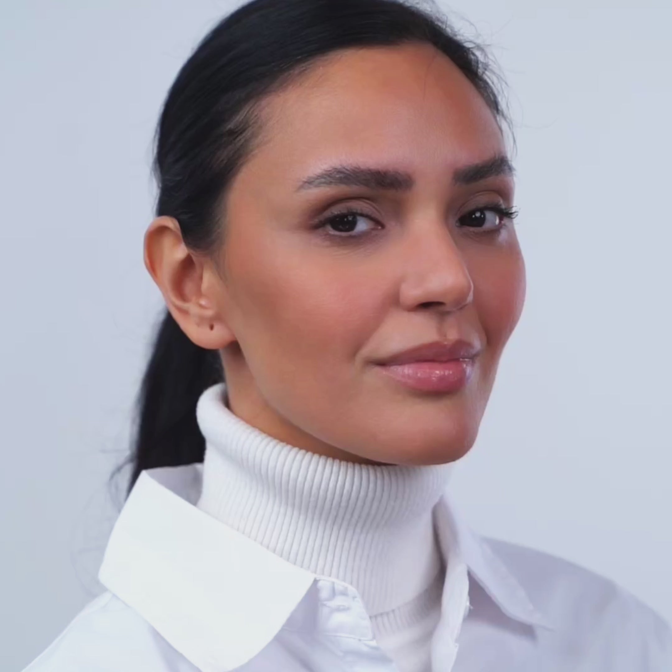 Load video: 2 Shampoos &amp; Conditioner for Coloured Hair